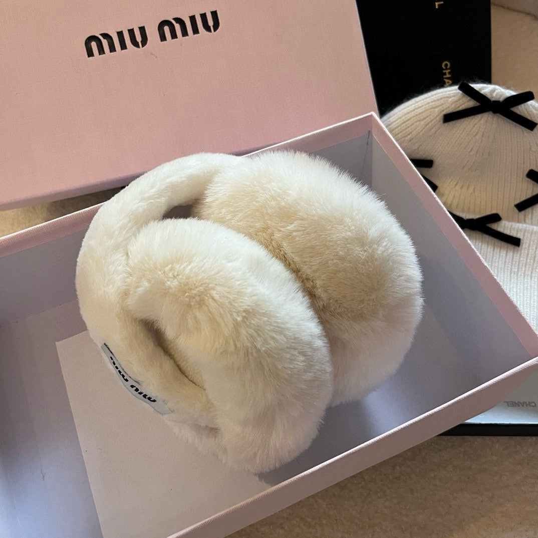 Miu Earmuffs White Fur 490480