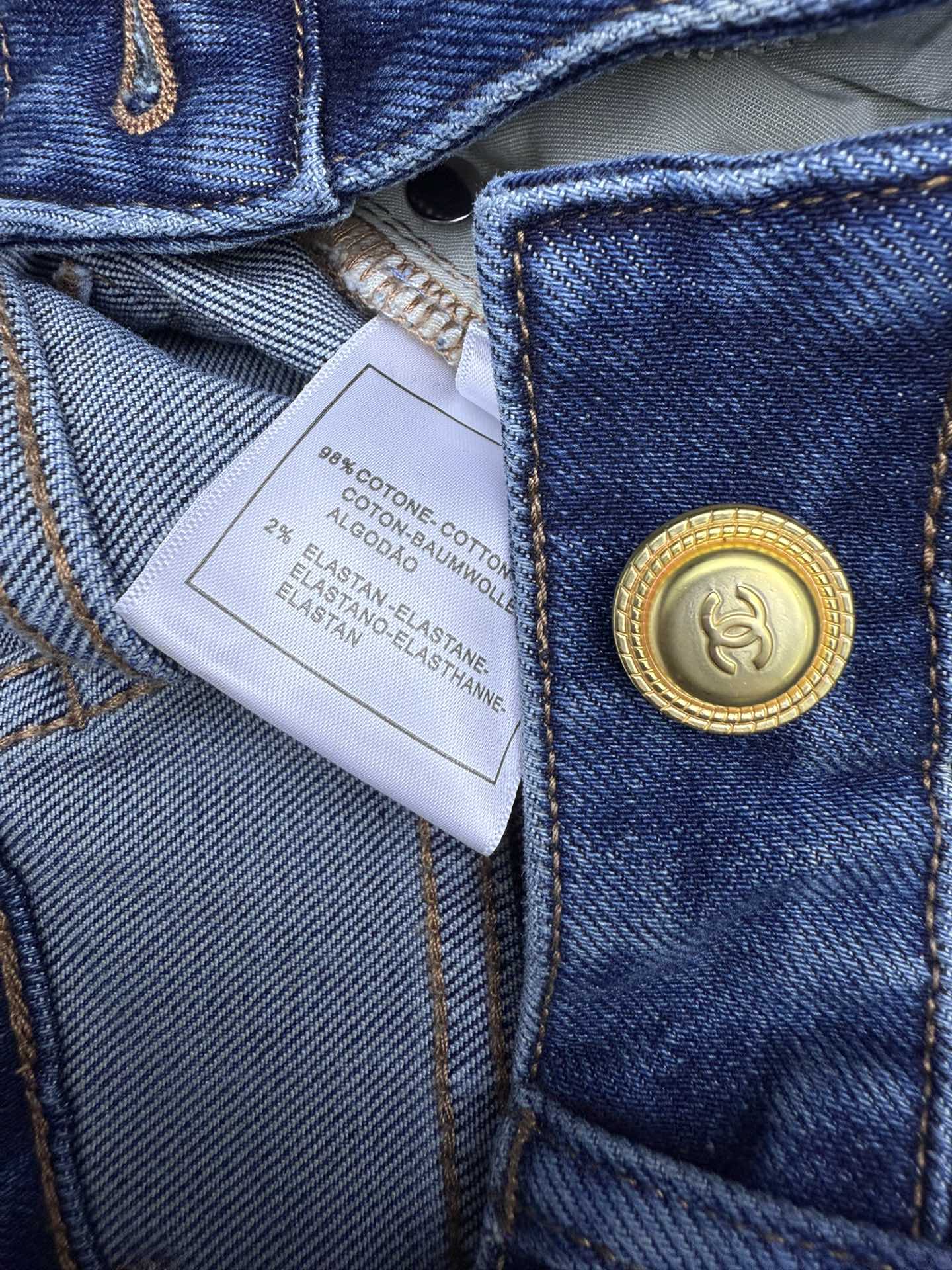 CC 26s Straight-Leg Jeans 760
