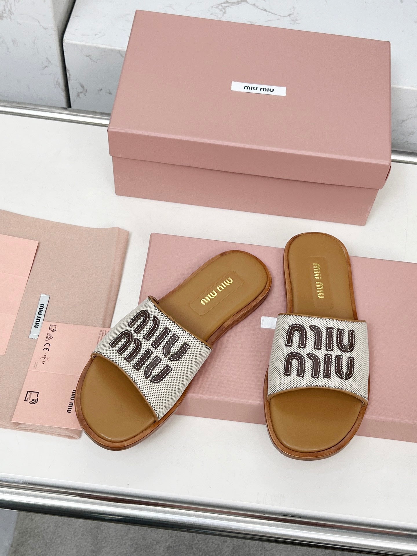 Miu Logo-Patch Slides Brown White Leather Canvas 935775
