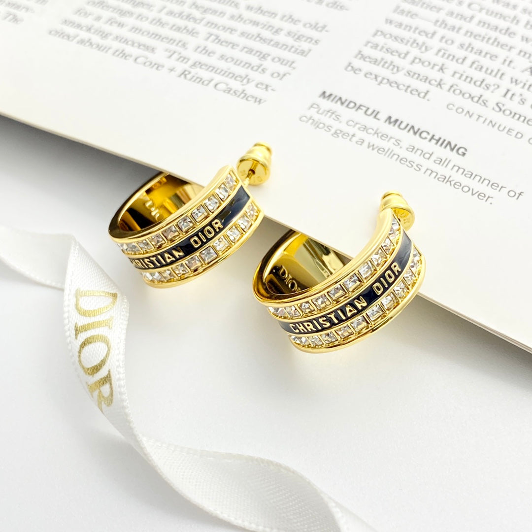 CD 26S Crystal Logo Hoop Earrings In Gold Metal 631771
