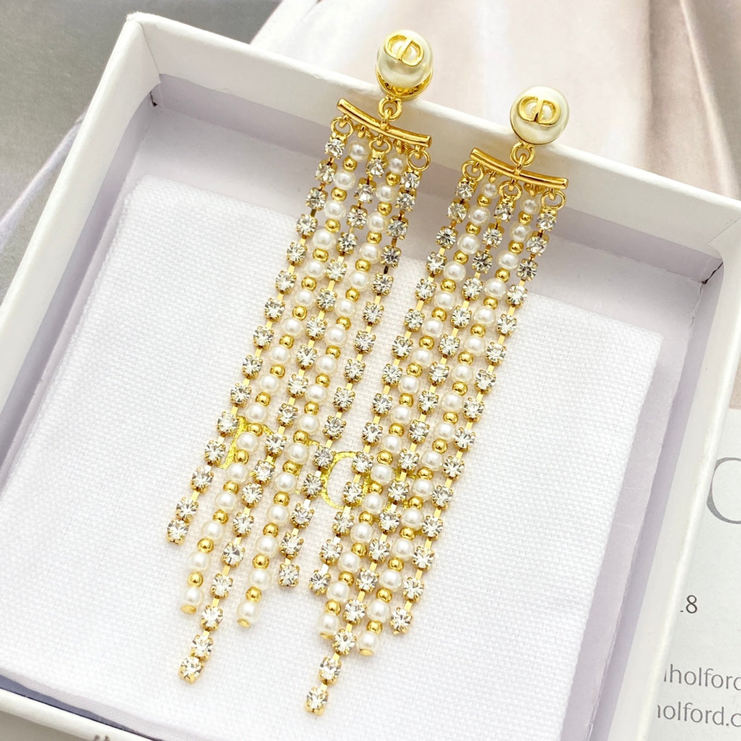 CD 26S Multi Strand Pearl Crystal Tassel Drop Earrings In Gold Metal 631775