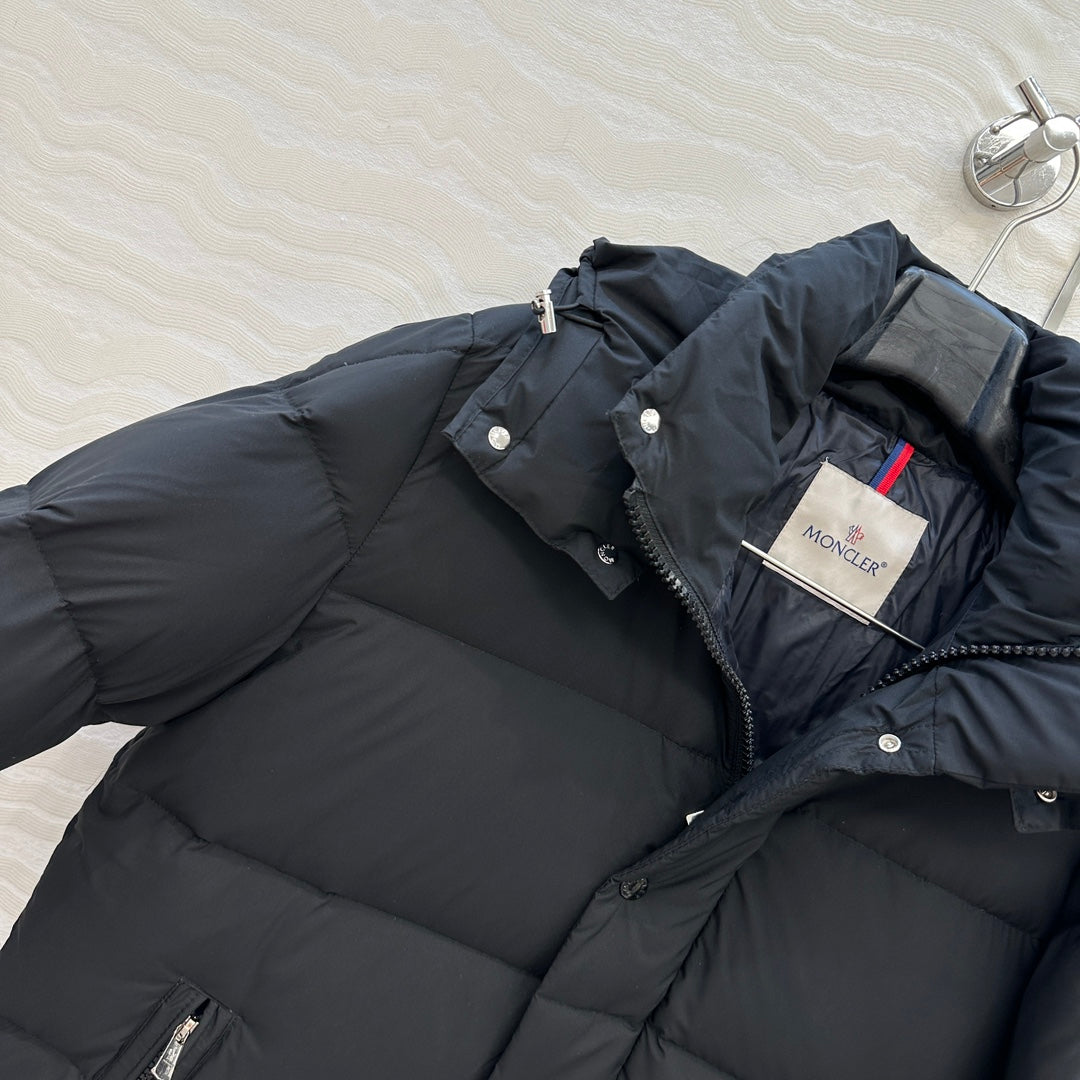 Moncler 2026 Black Hanoverian Hooded Long Down Jacket 446778