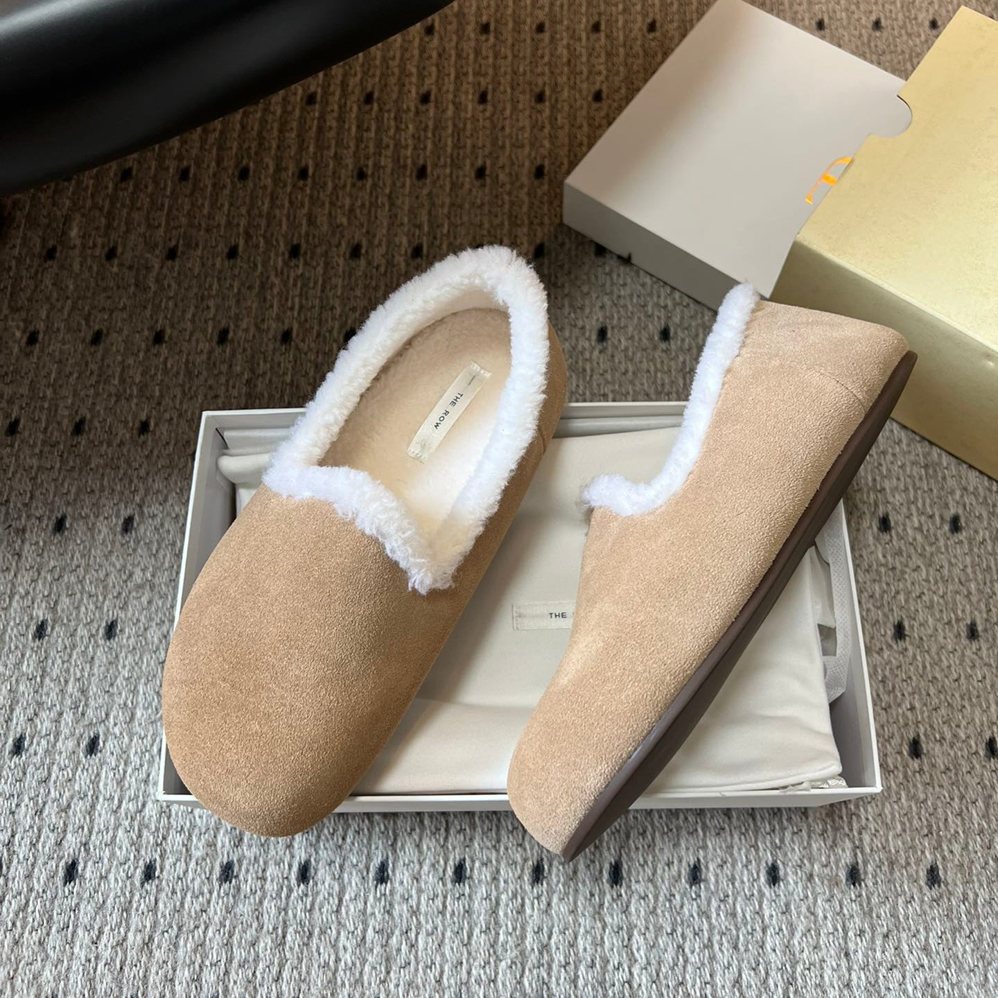 The Row 2025 Loafer Beige White Suede Wool 561631