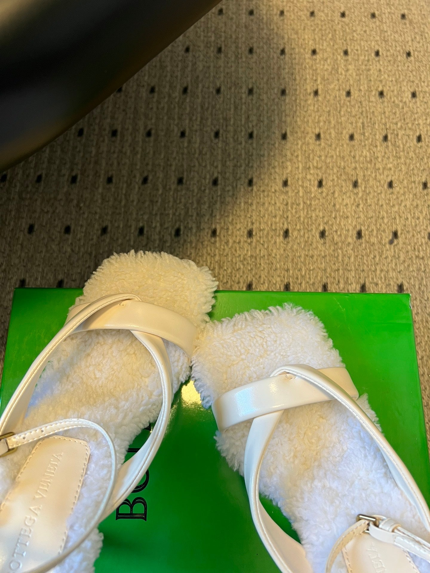 BV 26s Square-Toe High-Heel Sandals 9cm White Lambskin Wool