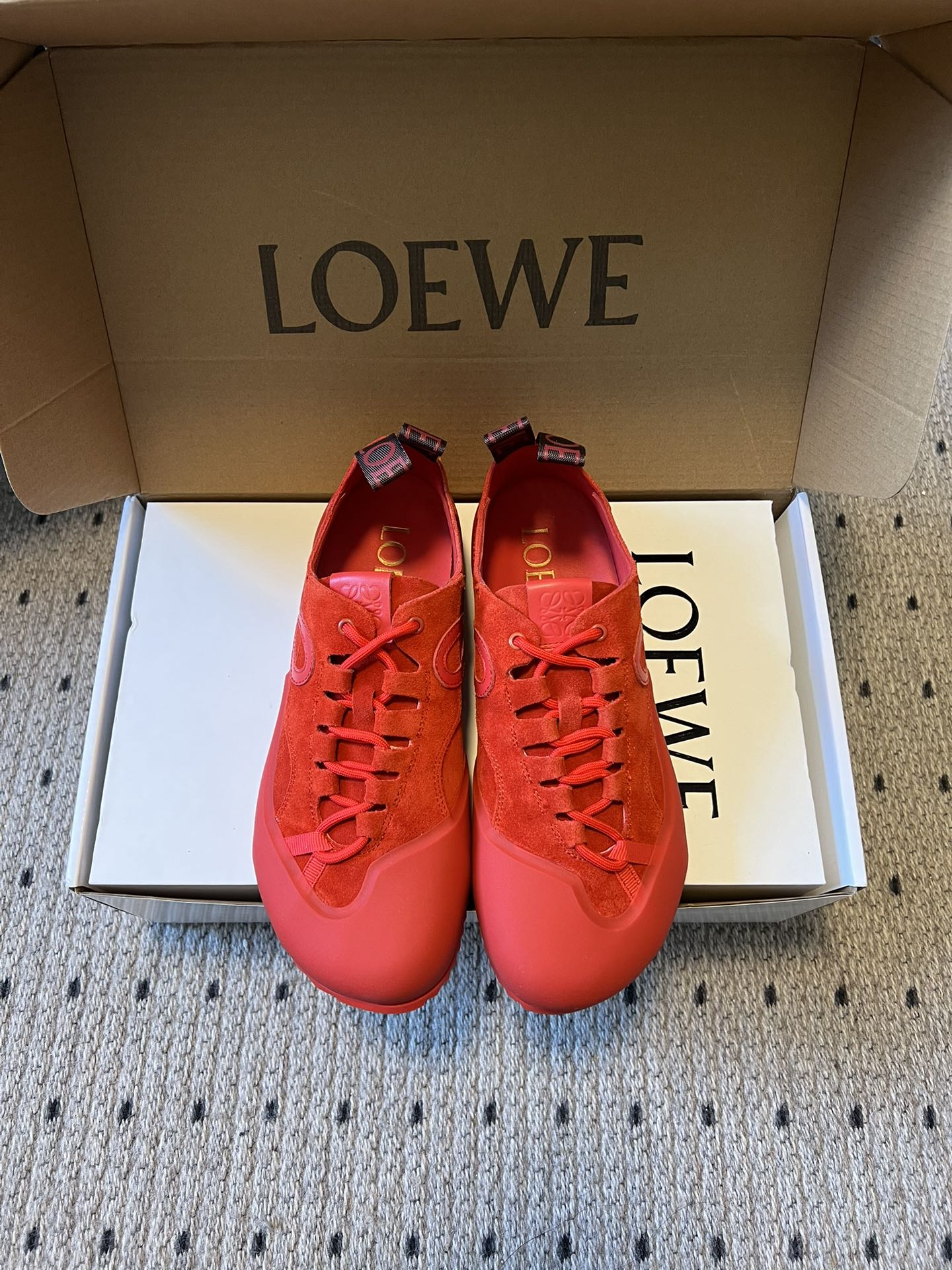LOEW 26s Flow Sneaker Red Suede Sheepskin 678376