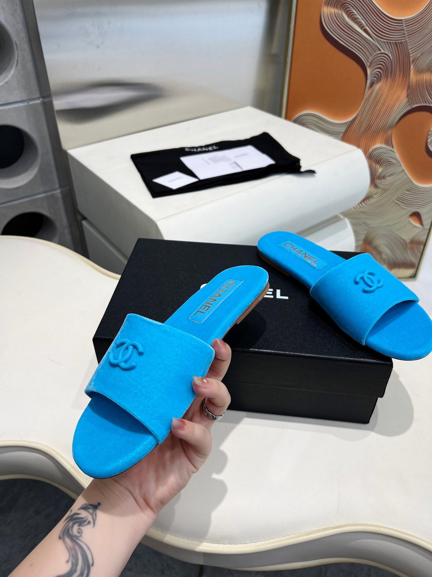 CC 26s Slide Blue Velvet 684905