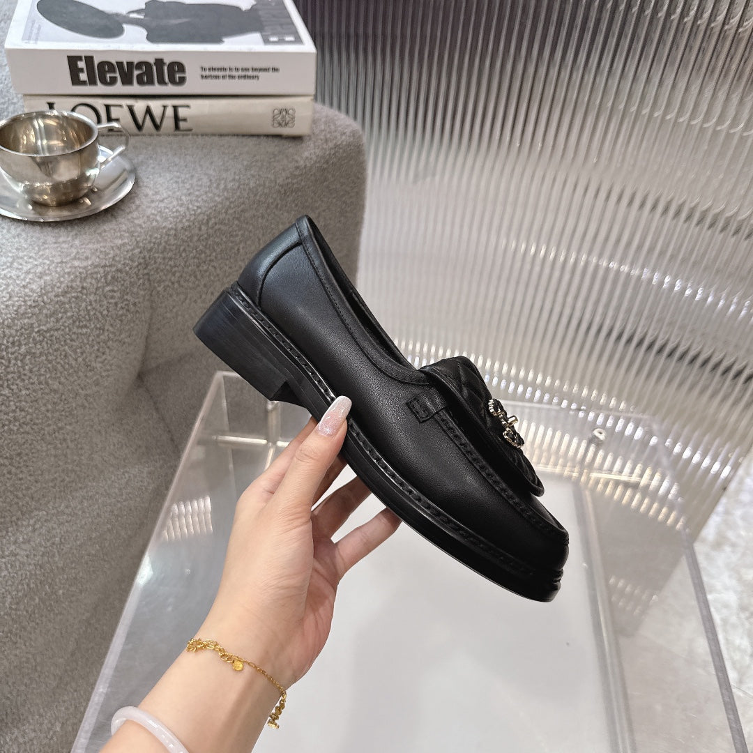 CC SS26 Loafers Black Lambskin 678951