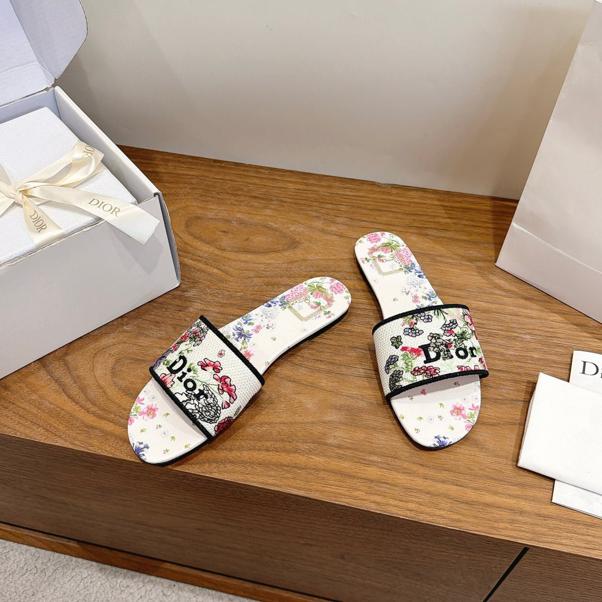 CD 26s Flat Slide Sandals Multicolor Embroidered Canvas 739158