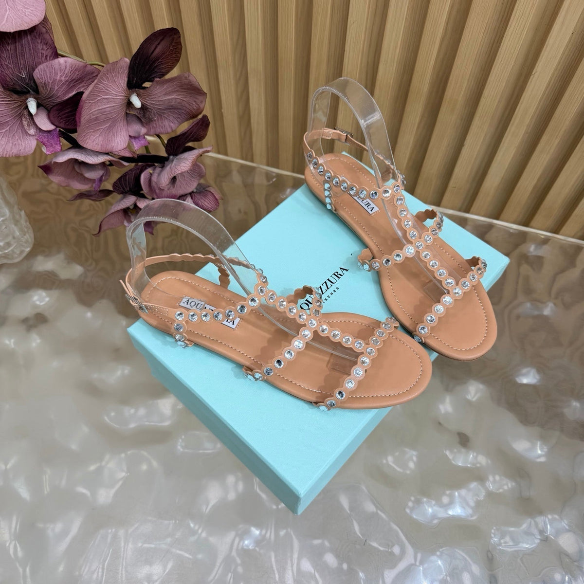 Aquazzura 26s Flat Sandals Nude Calfskin Crystal Embellished 582419