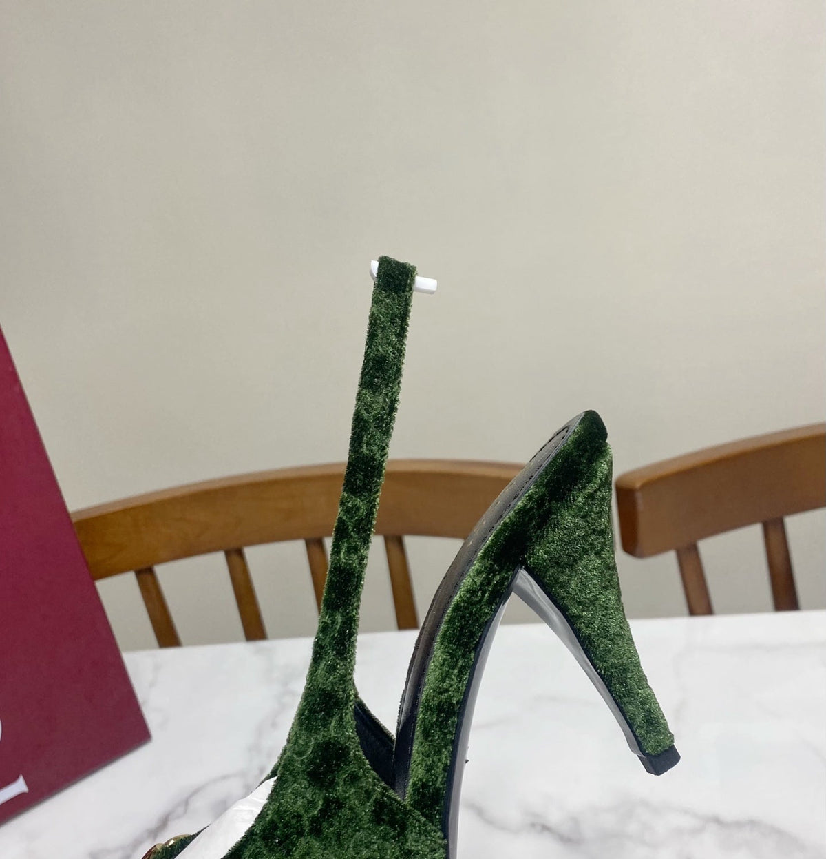 Gucci 26s Slingback Heels 8.5cm Dark Green Velvet