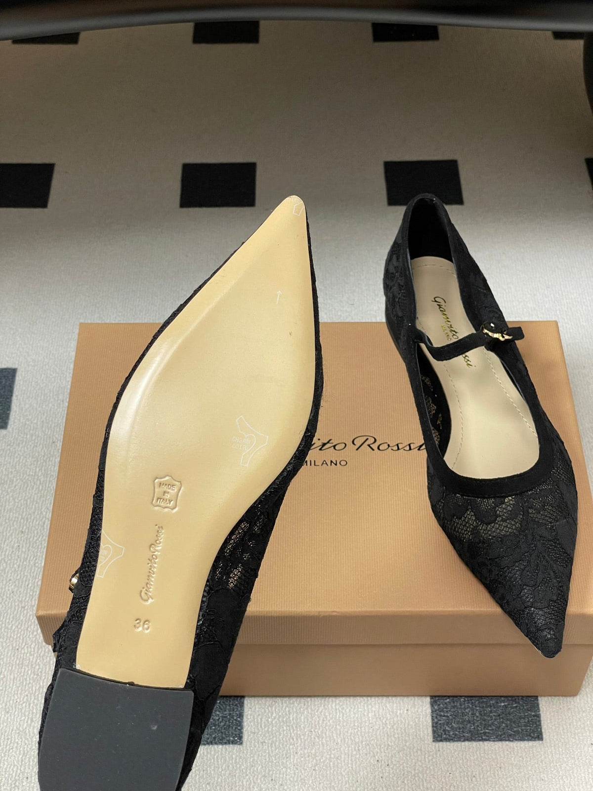 GR 26s Mary Jane Black Lace 164800