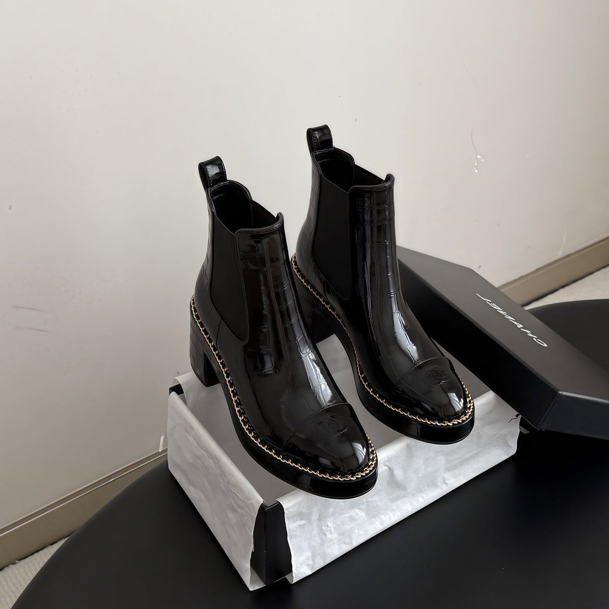 Chanel 26s Chelsea Ankle Boots 7 Cm Black Embossed Patent
