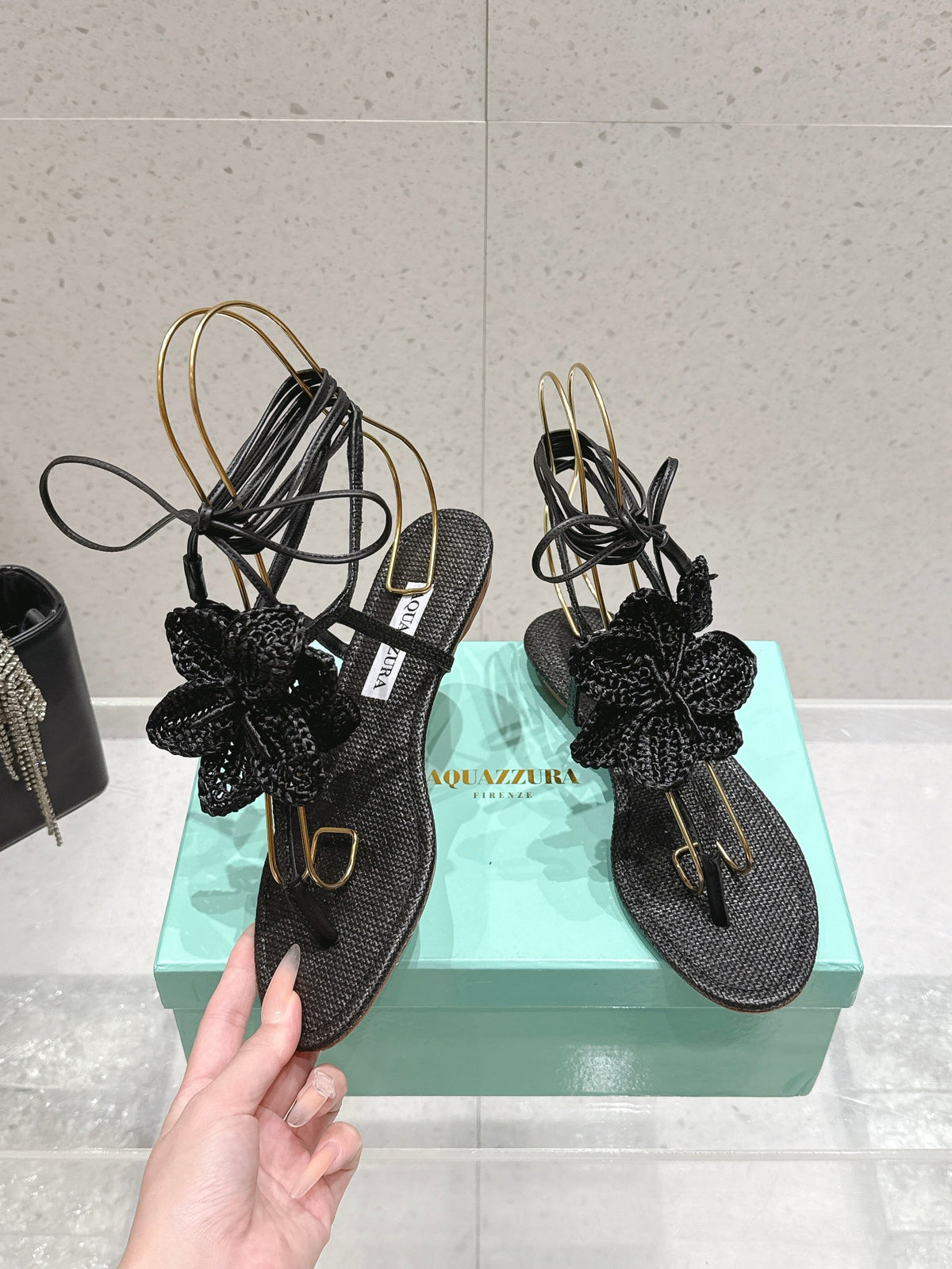 Aquazzura 26s Floral Thong Sandals Black Woven Raffia 842159