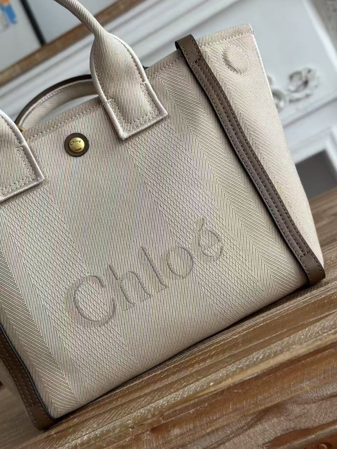 Chloé Carry Tote Bag 25cm Beige Cotton