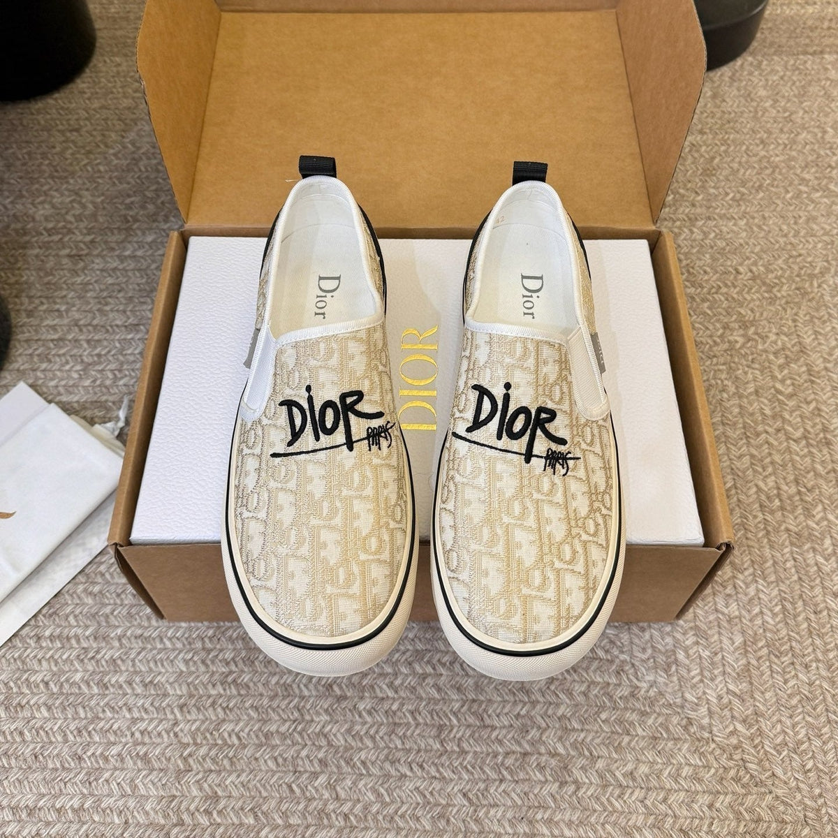 Dior 26s Walk'n'Dior Slip-On Sneakers Multicolor Dior Oblique Embroidered Canvas Style 05