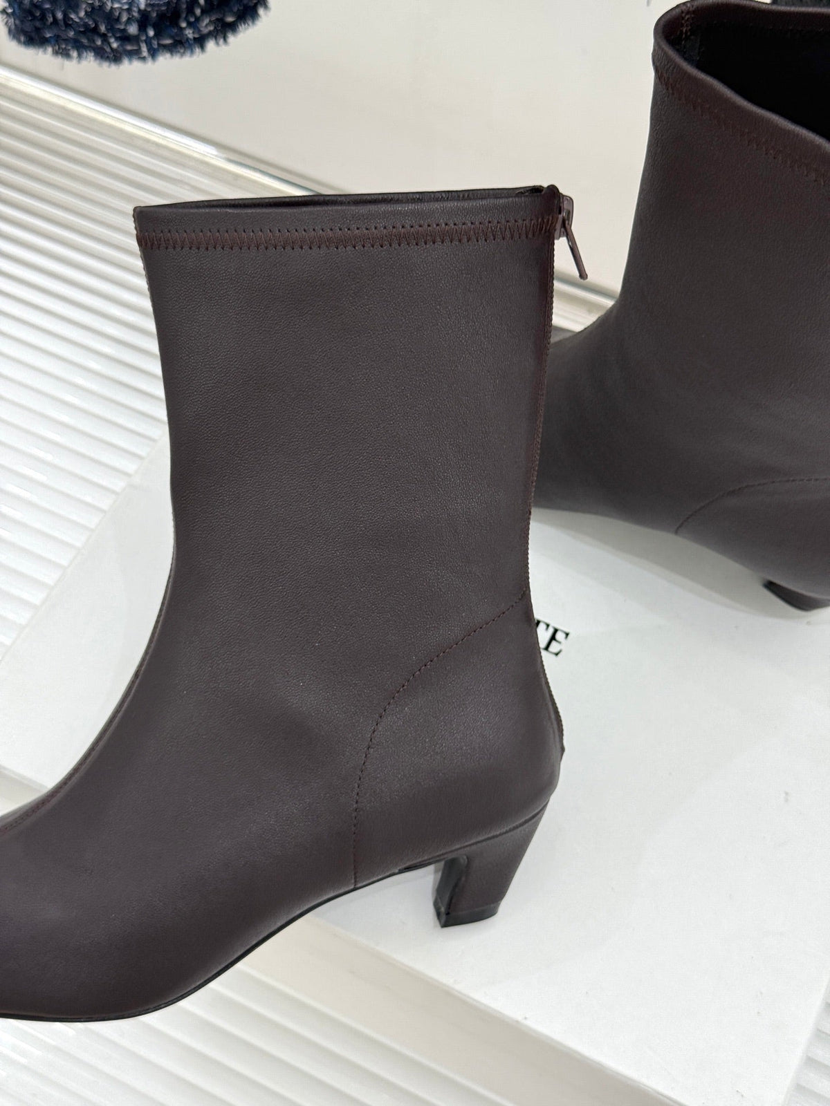 Khaite 26s Arizona Booties 4cm Brown Leather 175077
