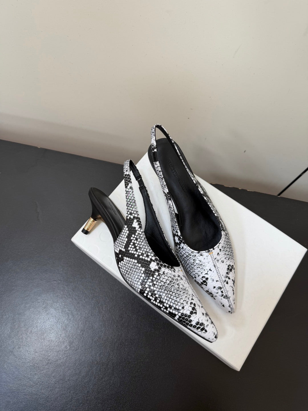 Khaite 26s Mercere Slingbacks 5cm Python Leather 909457