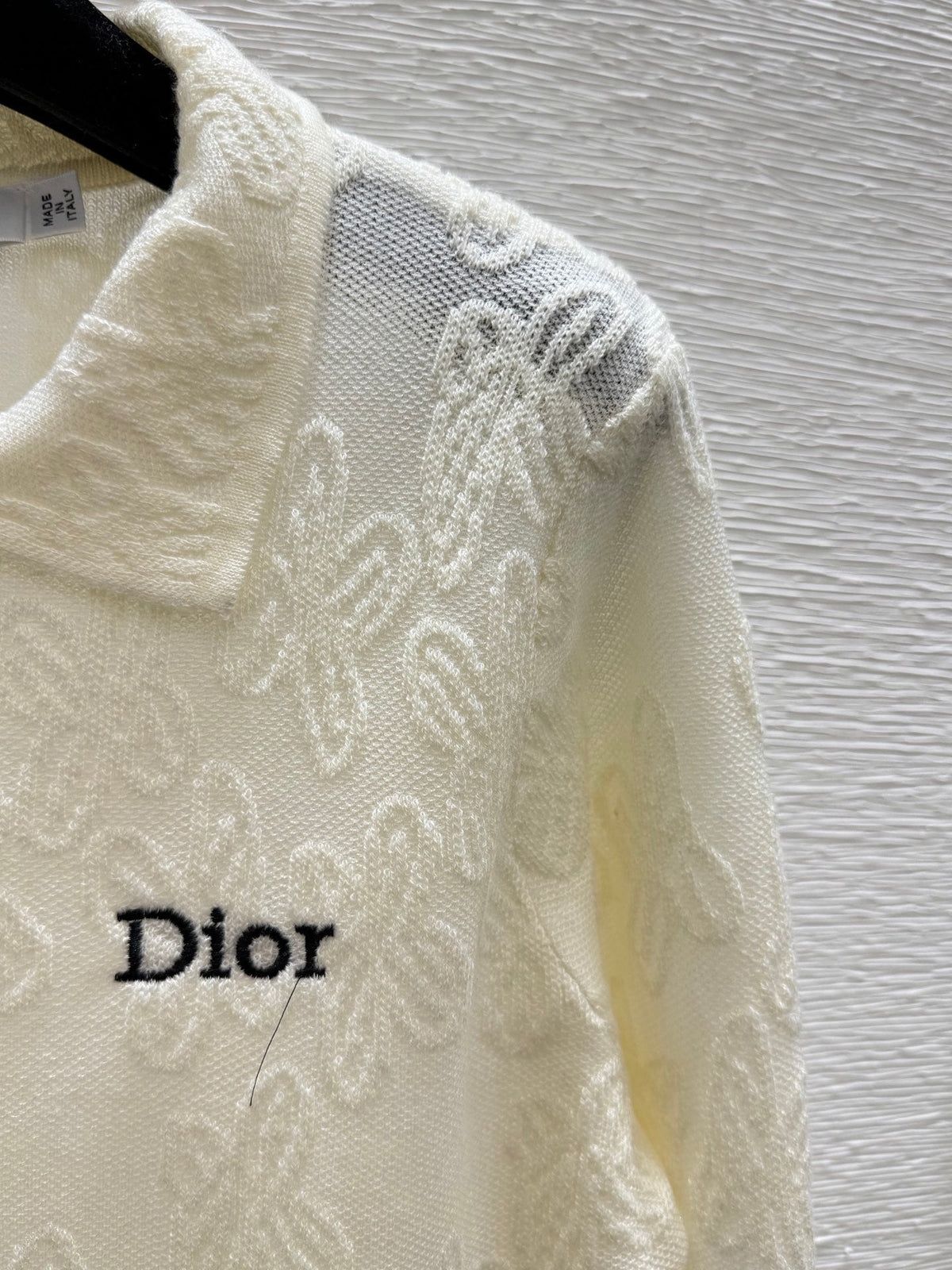 CD 26FW Collared Knit Cardigan Button-Front Embroidered Logo Cream Wool 313337