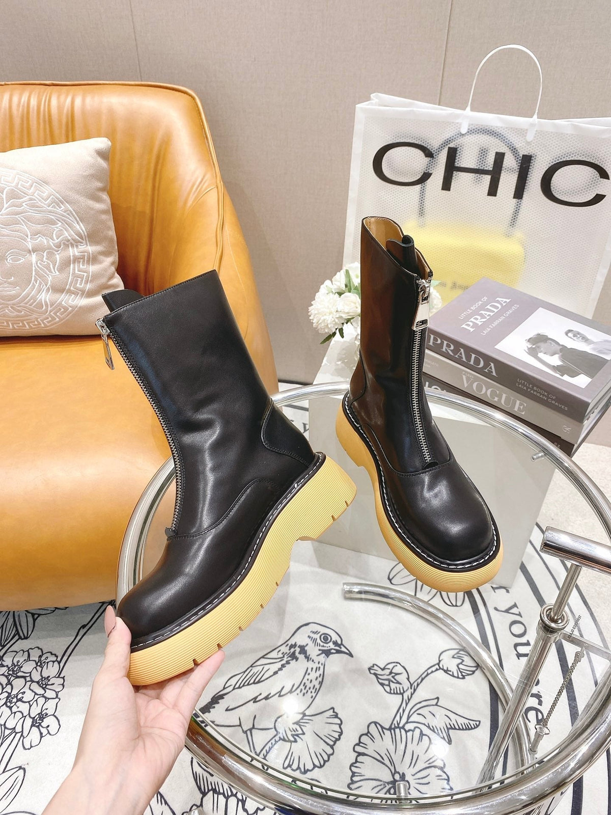 BV 26FW Chunky Platform Ankle Boots 5cm Front Zip Leather 164459