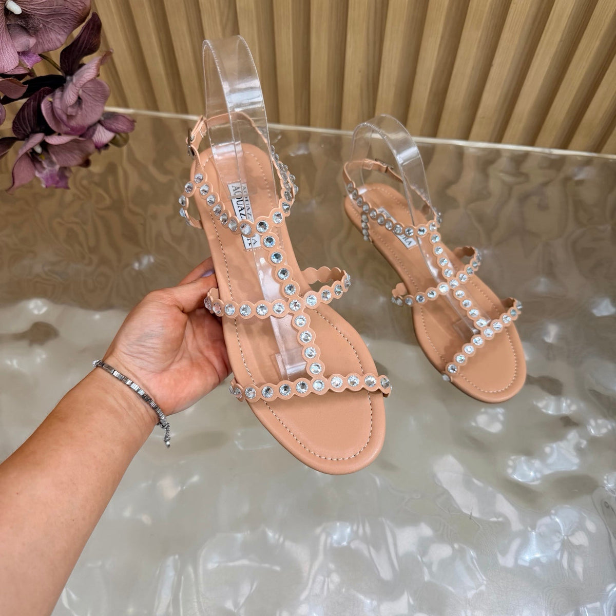 Aquazzura 26s Flat Sandals Nude Calfskin Crystal Embellished 582419