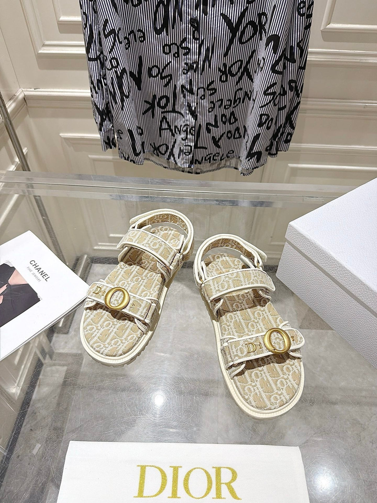 CD 26s Velcro Sandals Light Beige Oblique Canvas 742195