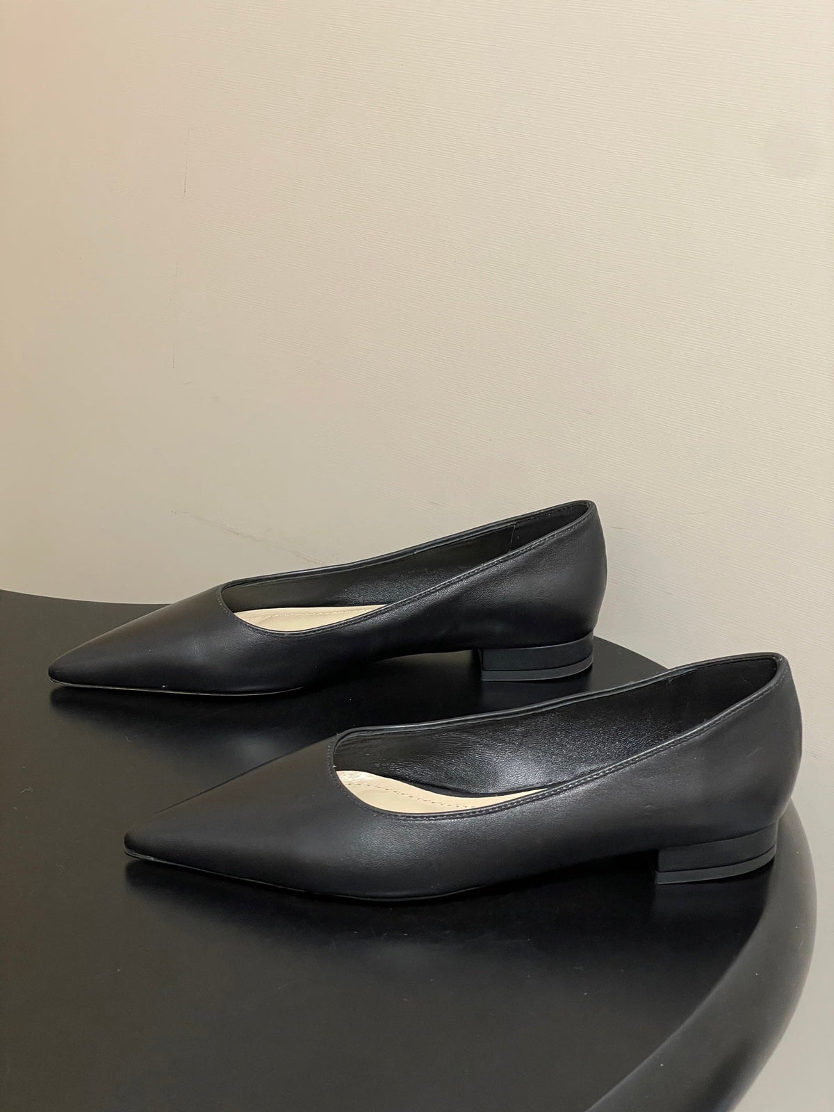 GR 26s Flats Black Calfskin 164797