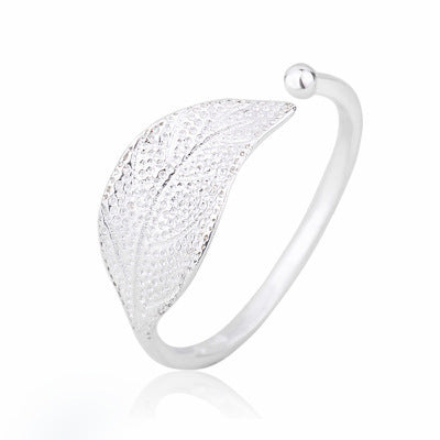 Ladies Leaf Ring
