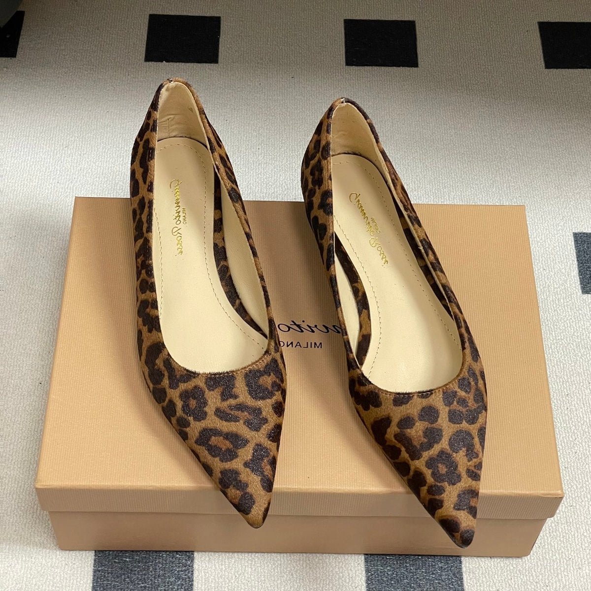 GR 26s Flats Leopard Print Pony Hair 164791