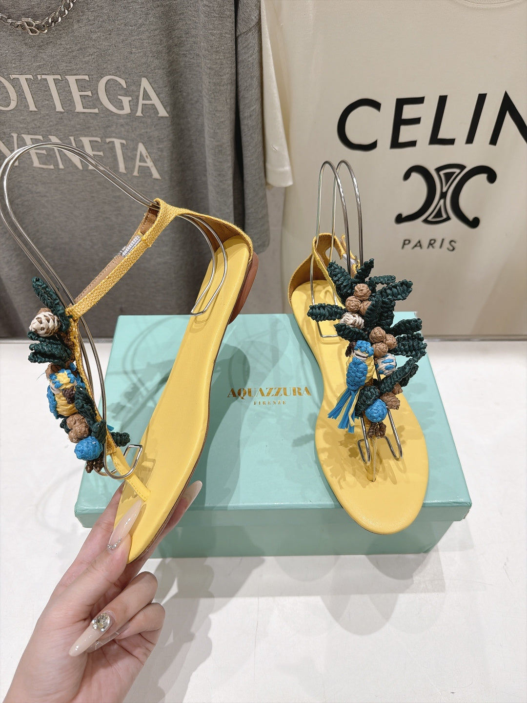 Aquazzura 26s Floral Applique Thong Sandals Yellow Calfskin 394821