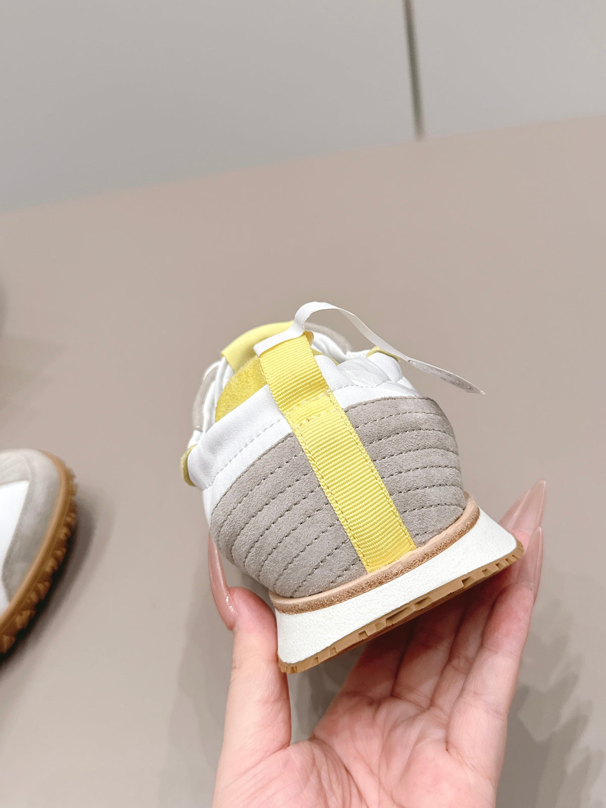 HM 26S Bouncing Sneakers White Calfskin Light Grey Yellow Suede