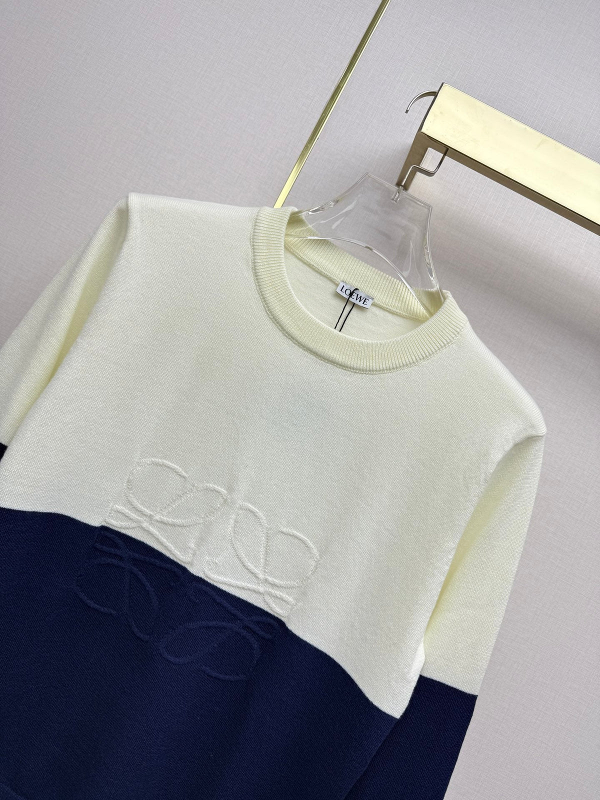 LW 26SS Colorblock Knit Sweater Embossed Anagram Logo Wool 437561