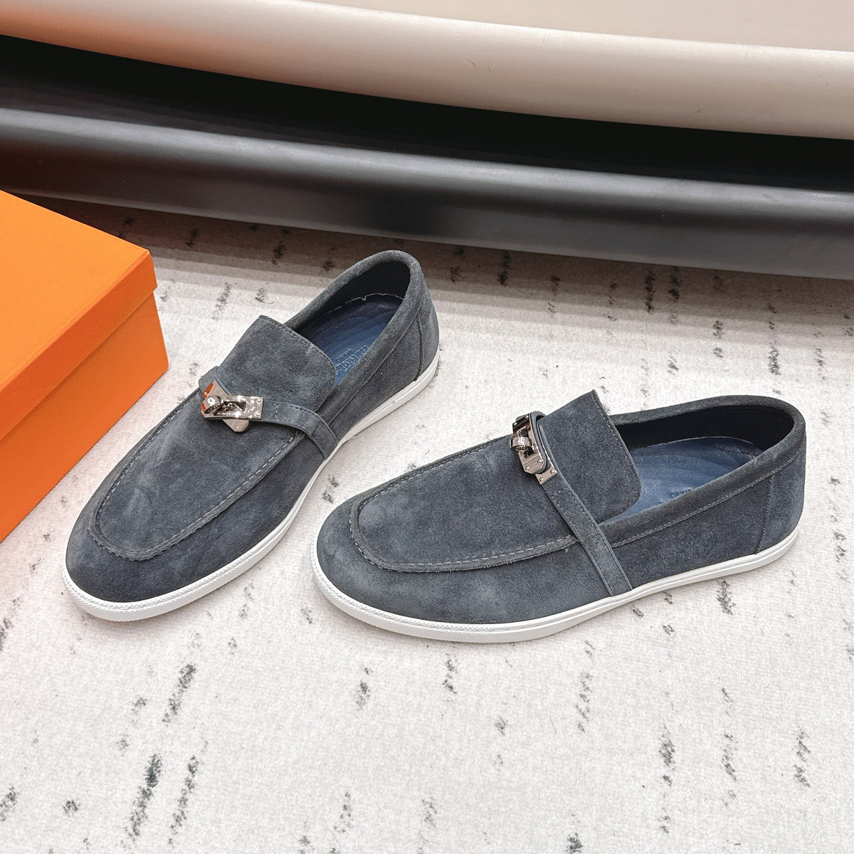 HM 26S Kelly Paris Loafers Blue Grey Suede Silver Hardware