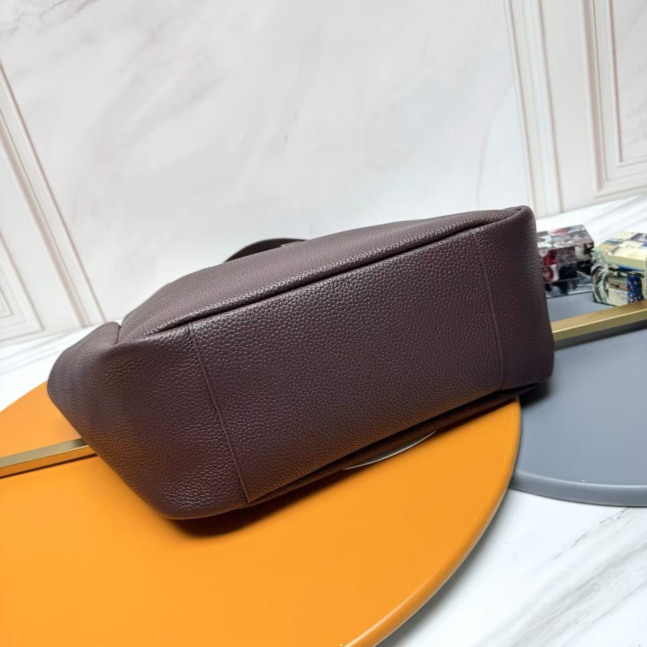 YSL Le 5 À 7 Bea Hobo Bag Dark Brown Grained Leather