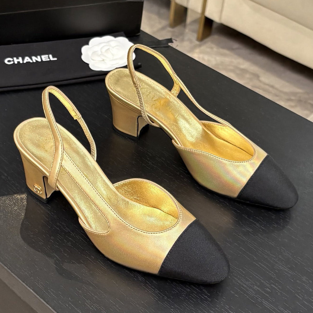 Chanel 2026 Two-Tone Slingback 5.0cm Cowhide 168115