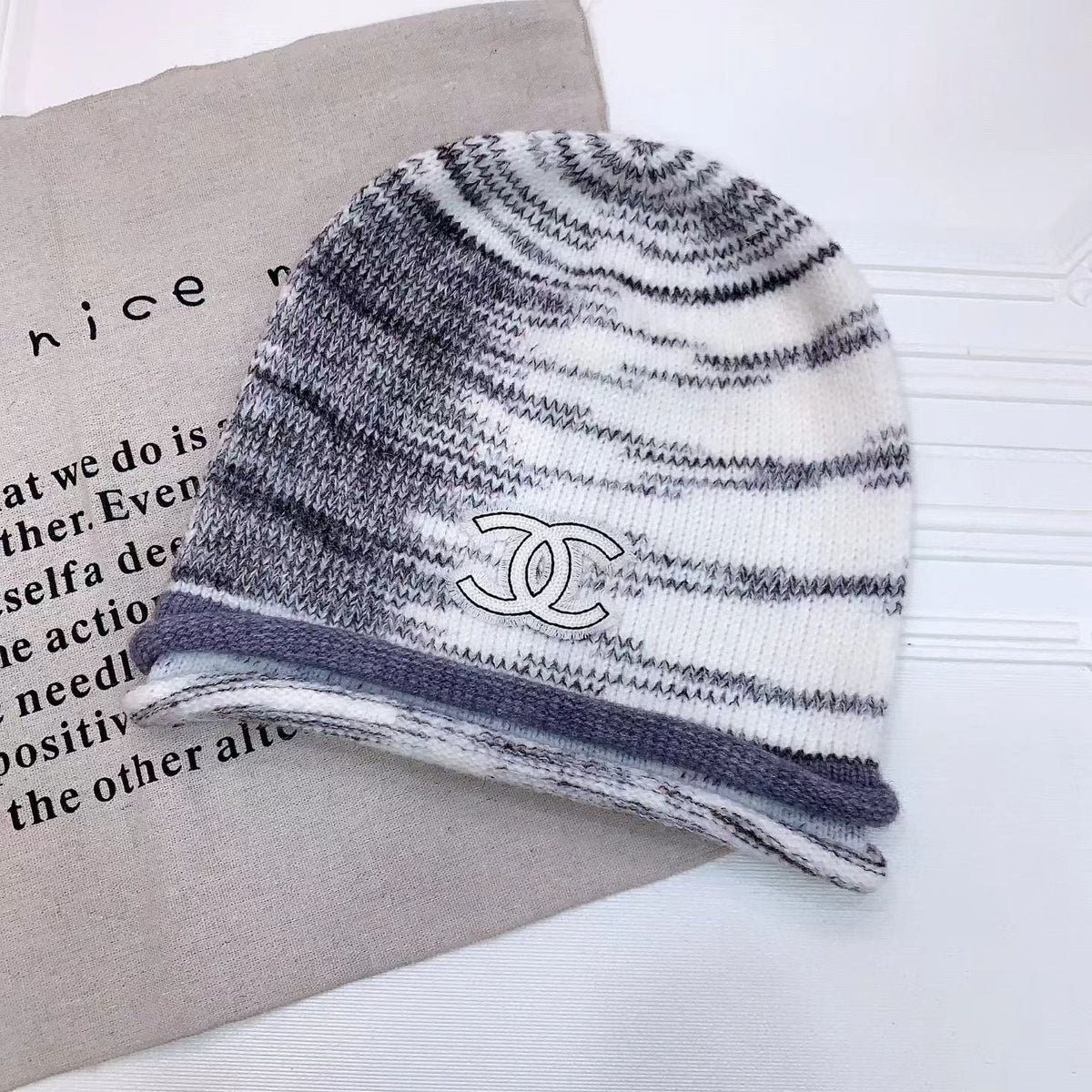 CC 26FW Marled Knit Beanie Double C Logo 518015