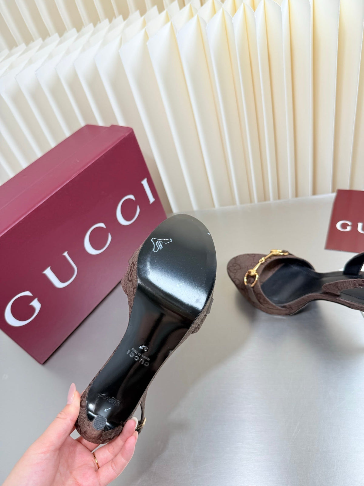 Gucci 26s Slingback Pump 10.5cm Dark Brown GG Canvas