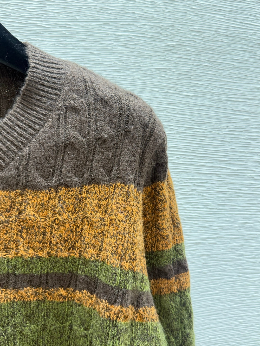 Miu 26FW Cable-Knit V-Neck Striped Sweater Brown Multi-Color Wool 313356
