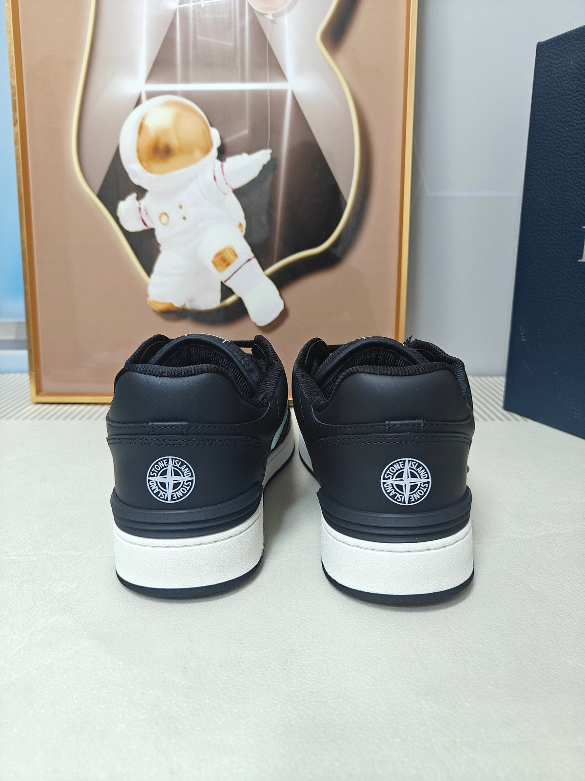 CD 26s Low Top Sneaker Black Calfskin 314925