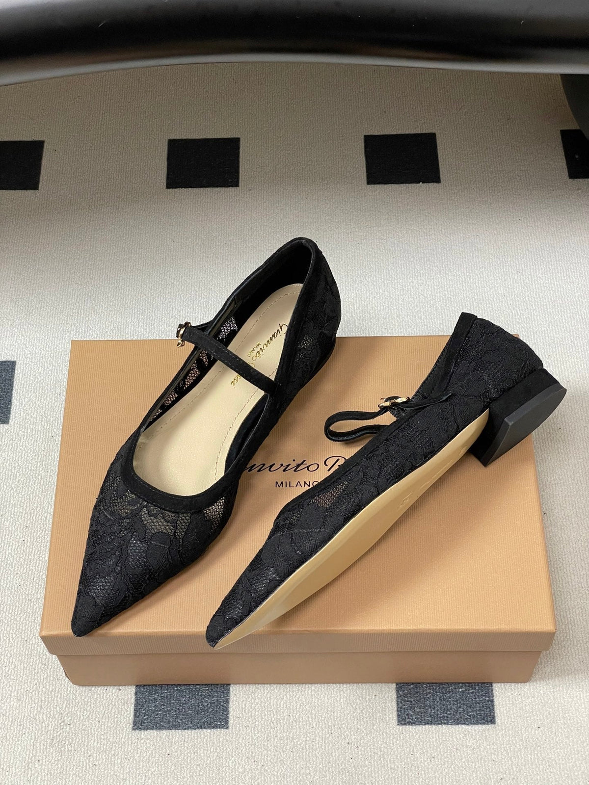 GR 26s Mary Jane Black Lace 164800