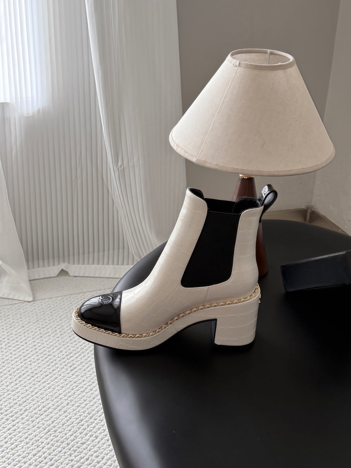 Chanel 26s Chelsea Ankle Boots 7 Cm White Embossed Black Patent