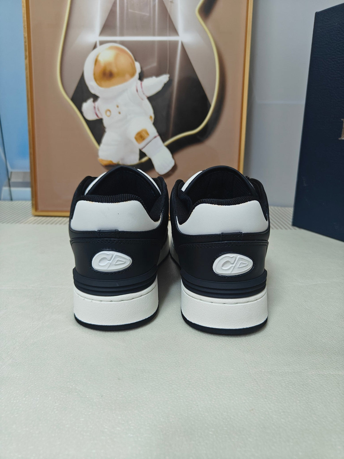 CD 26s Low Top Sneaker White Black Calfskin 628314