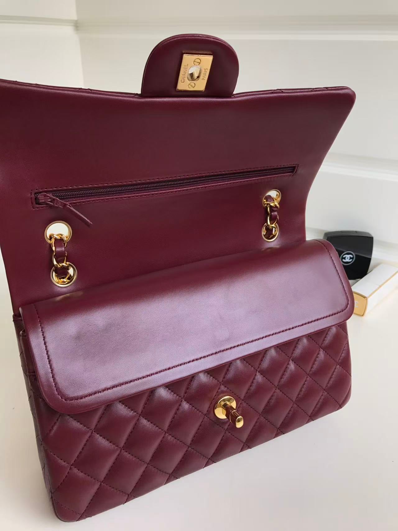 CC A1112 Flap Bag 25 Burgundy Quited Lambskin