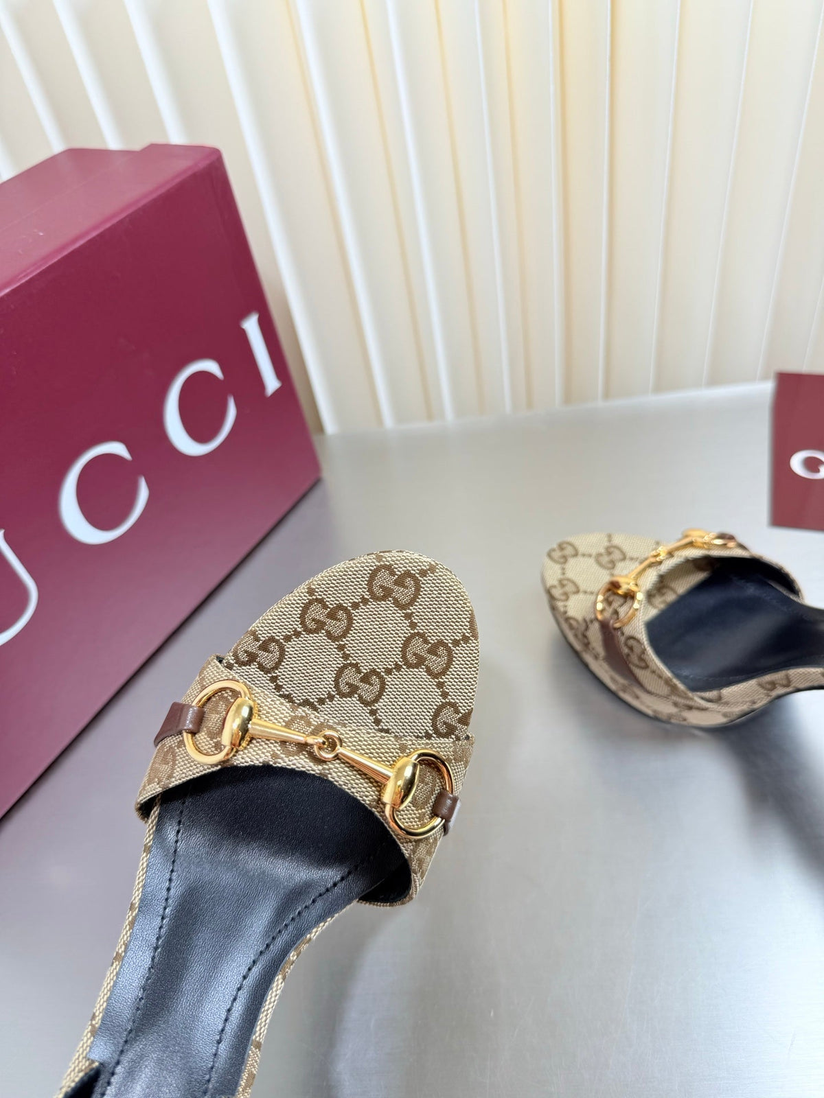 Gucci 26s Slingback Pump 10.5cm Beige GG Canvas