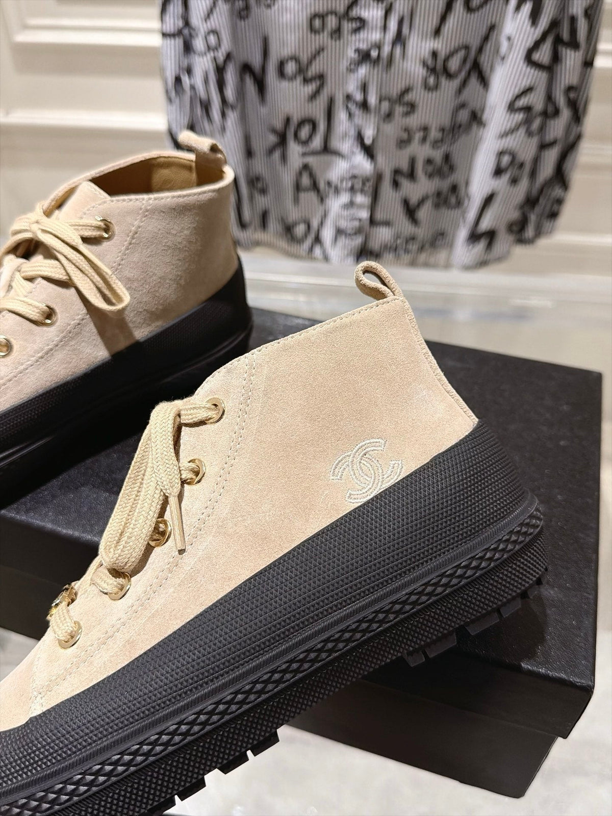 CC 26s Lace-Up High-Top Sneakers Beige Suede 164805