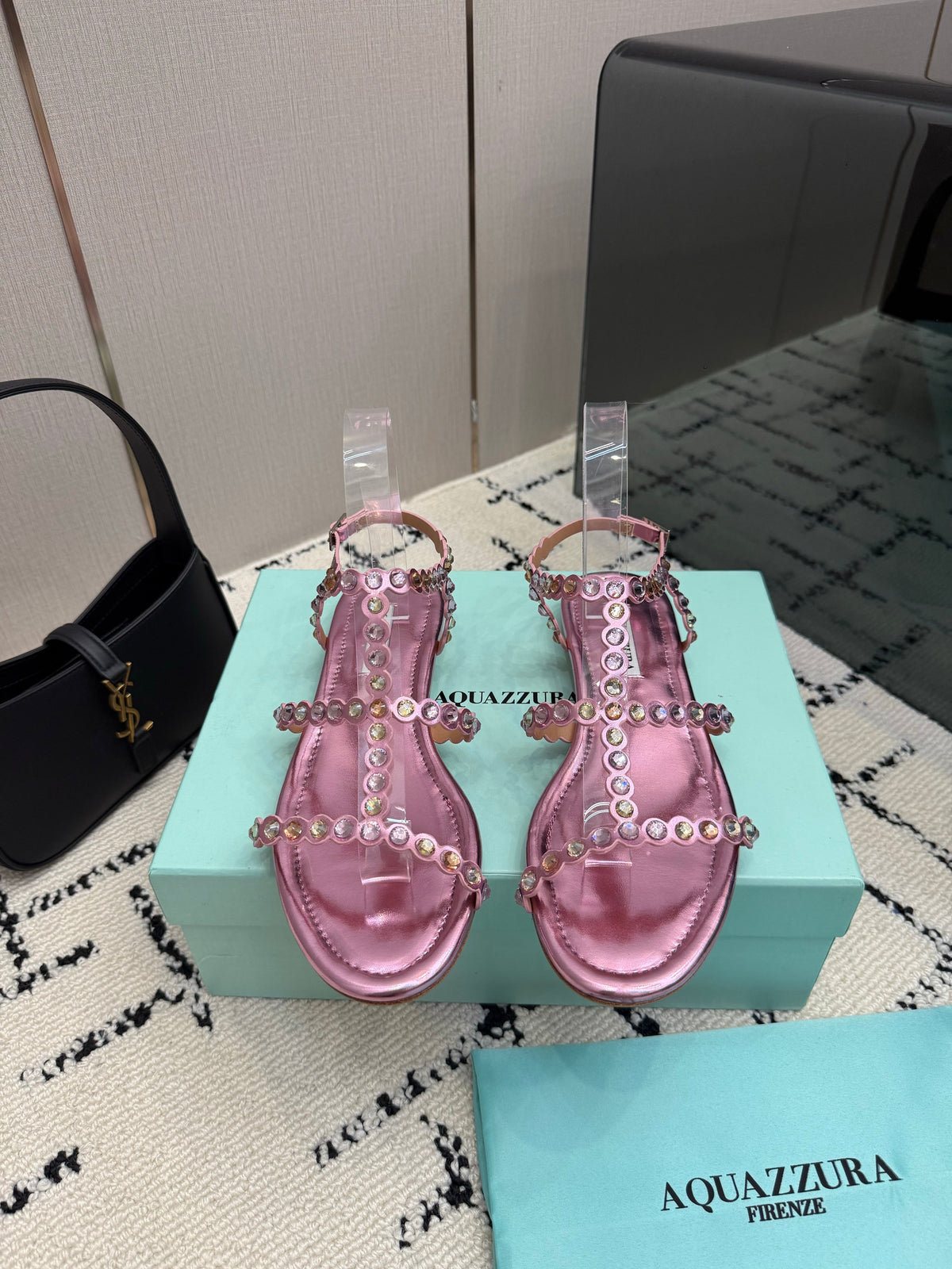 Aquazzura 26s Flat Sandals Metallic Pink Lambskin Crystal-Embellished 305824