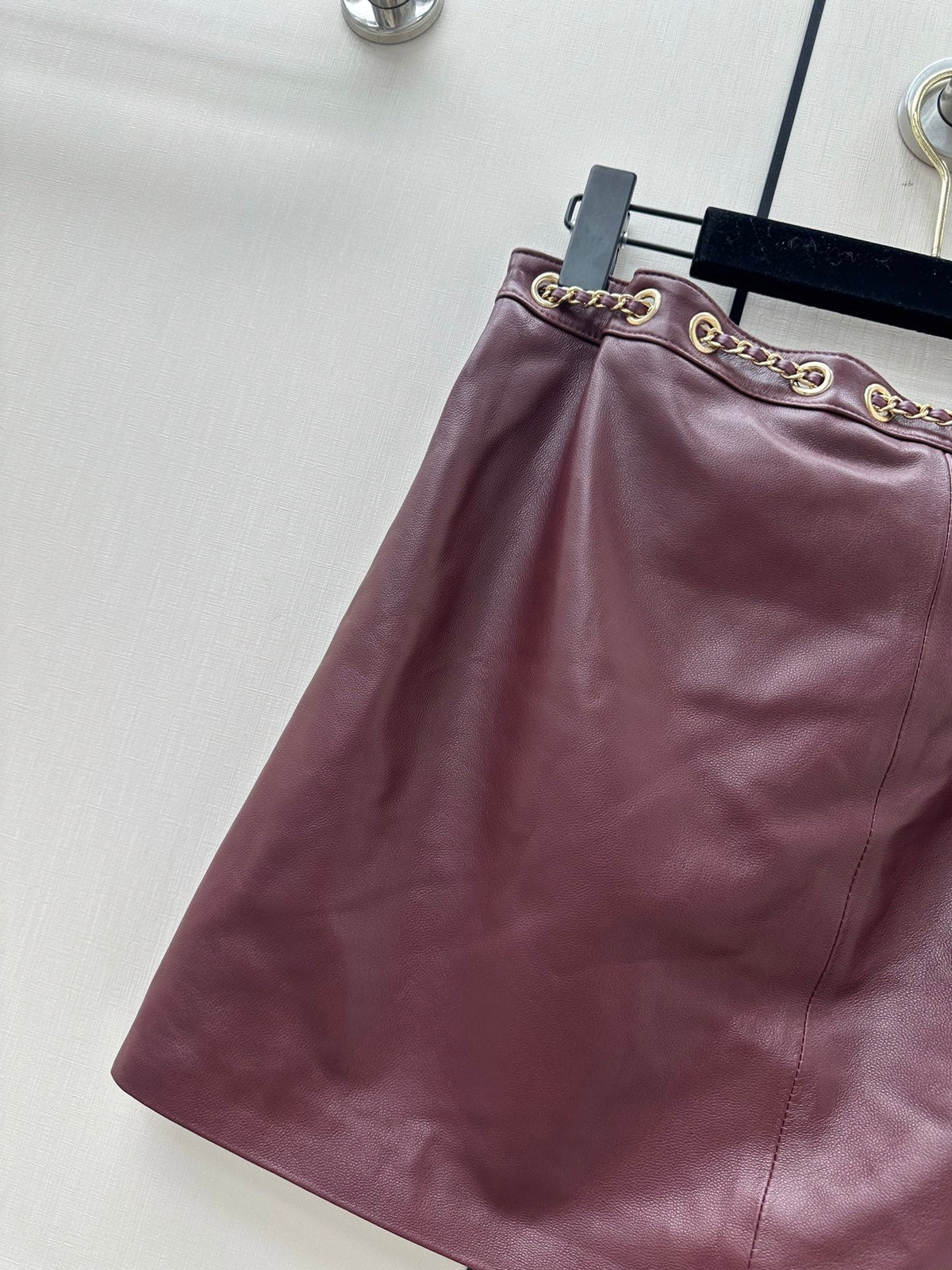 CC 26K Short Skirt Chain Drawstring Waist Side Split Leather 435097