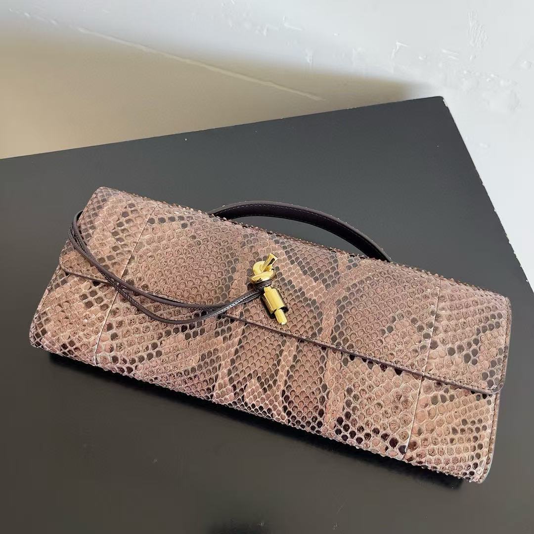 BV Long Clutch Andiamo With Handle 31cm Python Lambskin
