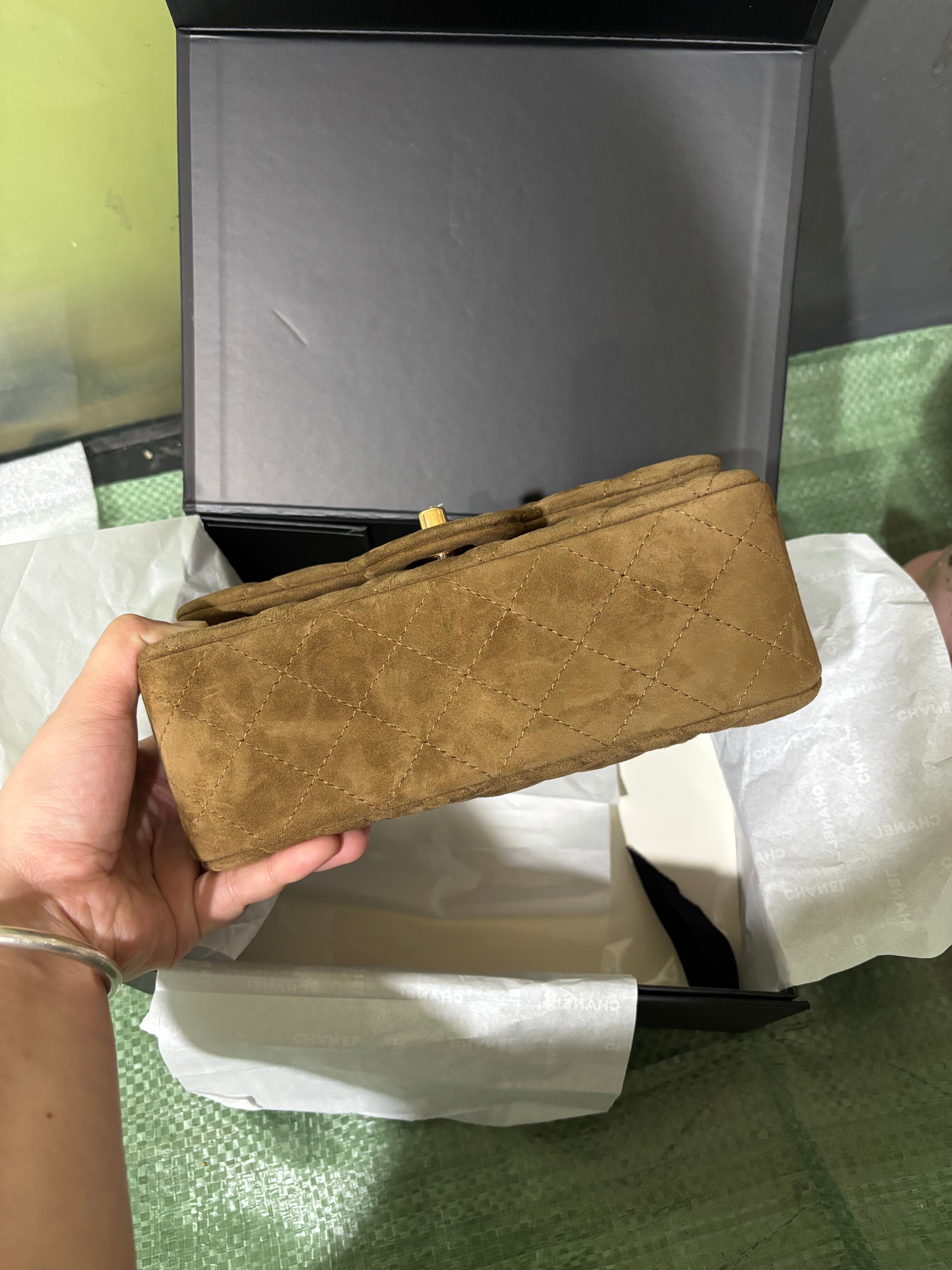 Classic Flap Bag 20cm Brown Suede Gold Hardware