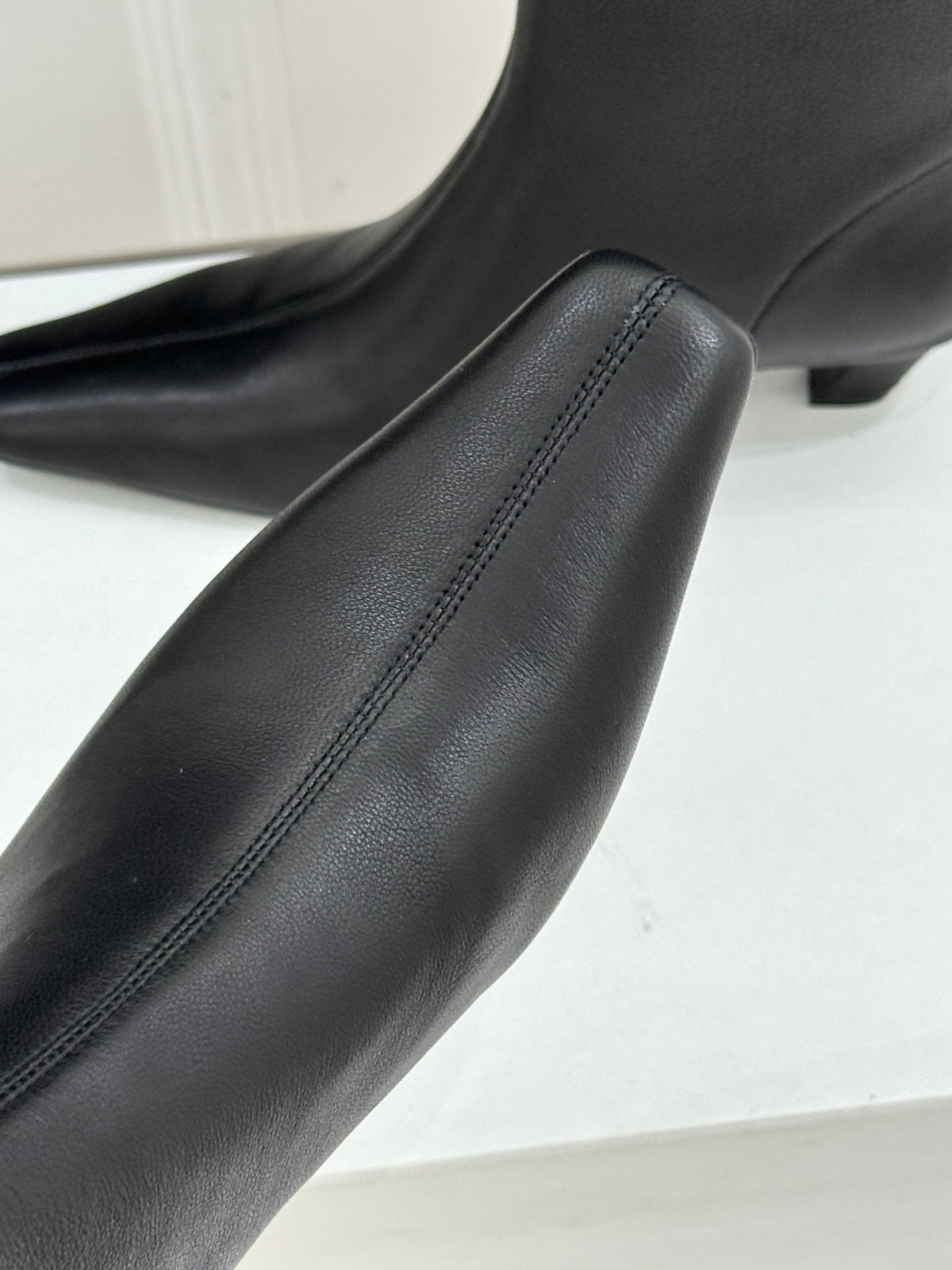 Khaite 26s Arizona Booties 4cm Black Leather 175076