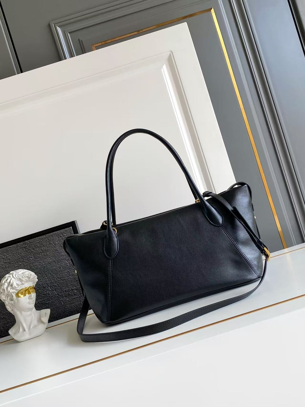 Prada 2026 Ouvert Large Leather Tote Bag 32cm Leather